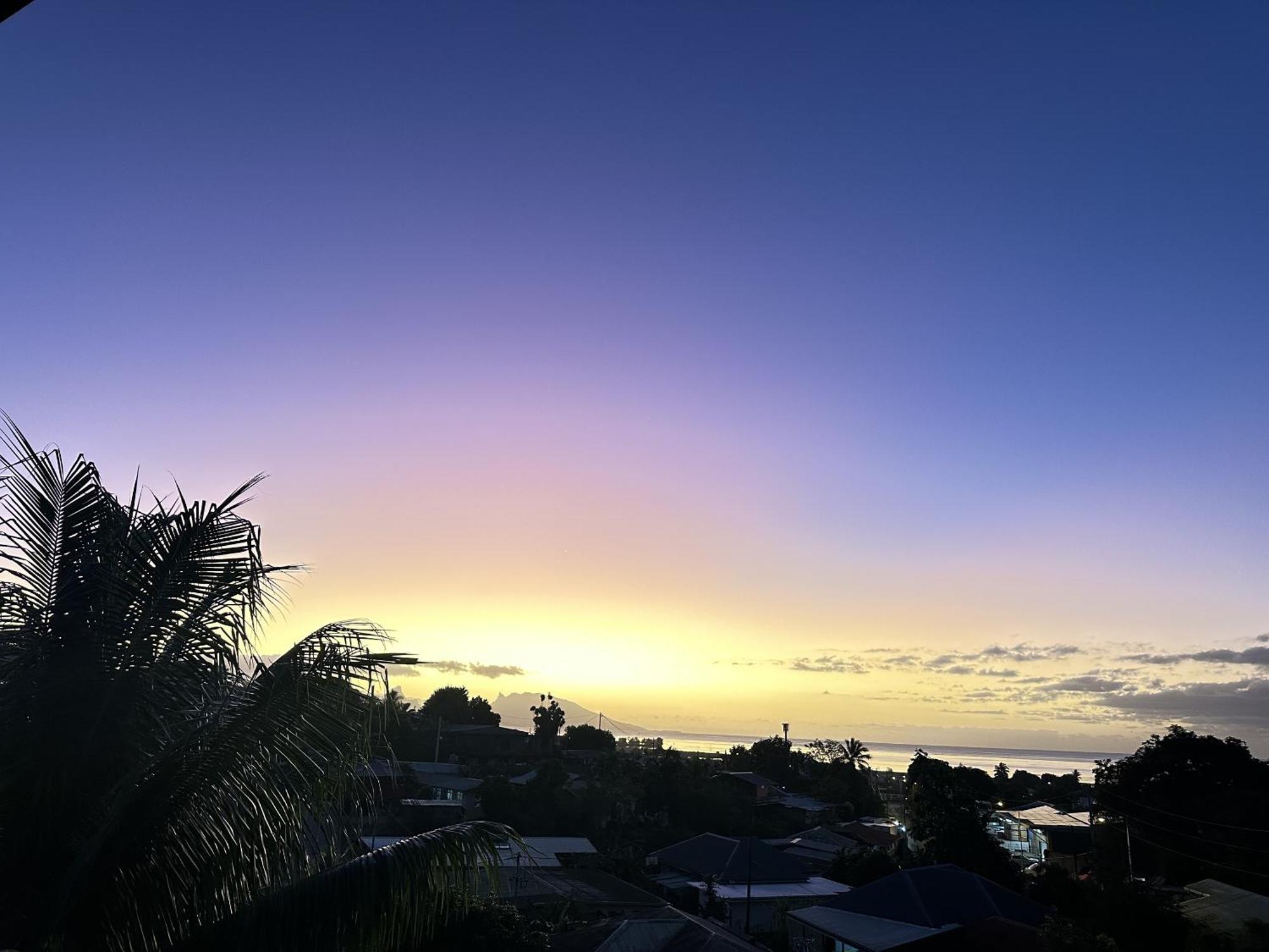 Ononui Lodge Airport, Ocean-View, Private Bathroom And Balcony, Free Wifi And Parking, On-Site Car Rental Faaa Exterior foto