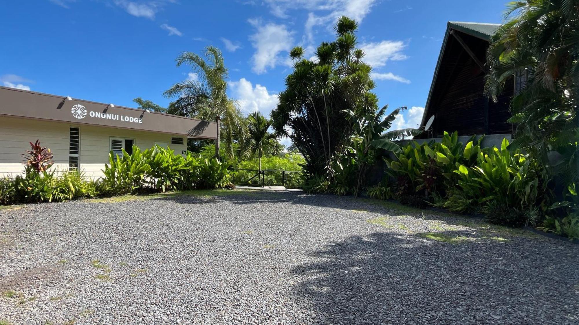 Ononui Lodge Airport, Ocean-View, Private Bathroom And Balcony, Free Wifi And Parking, On-Site Car Rental Faaa Exterior foto