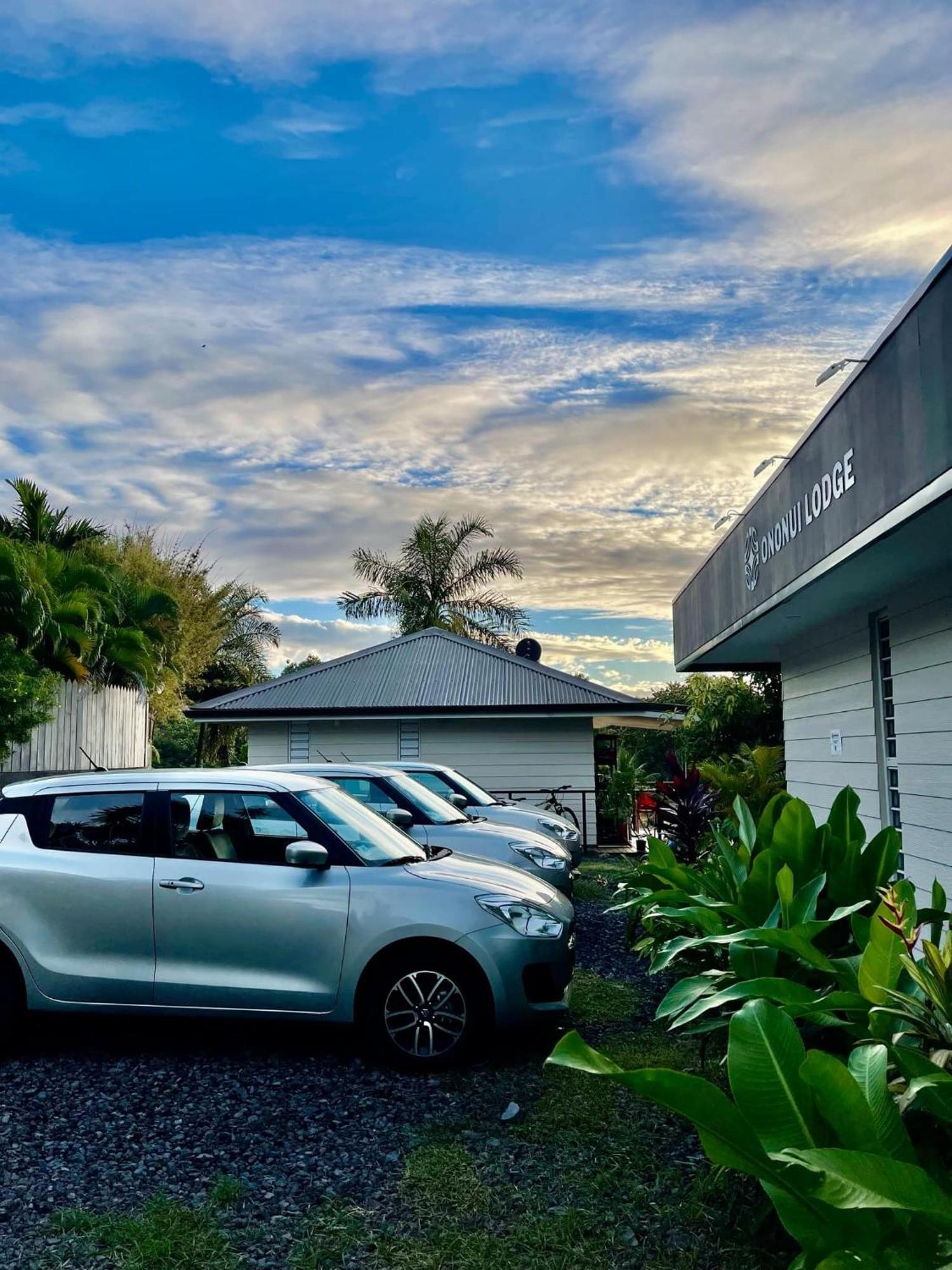Ononui Lodge Airport, Ocean-View, Private Bathroom And Balcony, Free Wifi And Parking, On-Site Car Rental Faaa Exterior foto